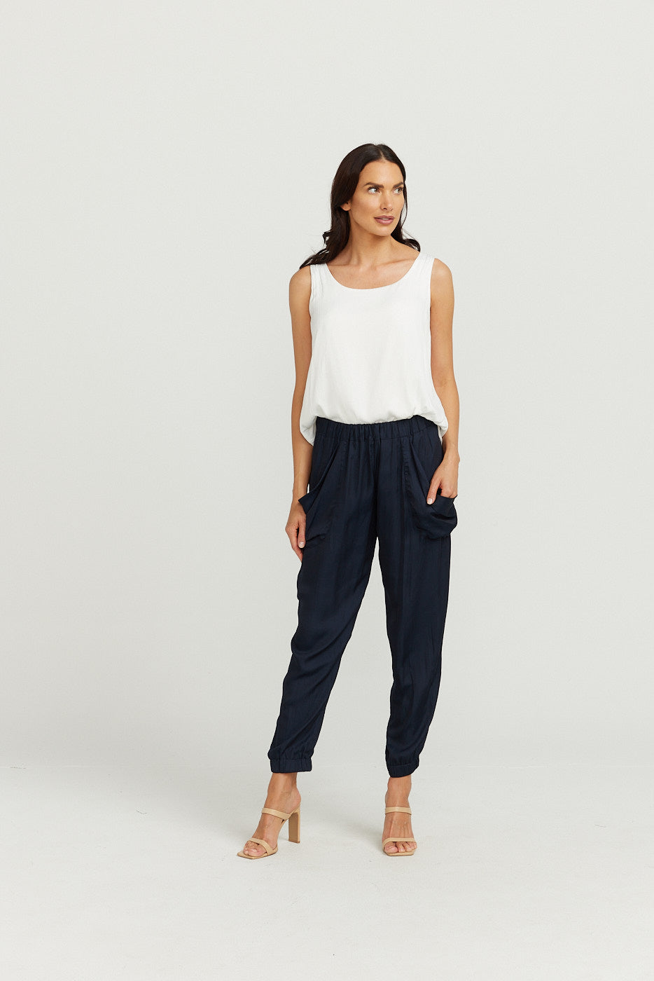 SLOUCHY PANTS / NAVY